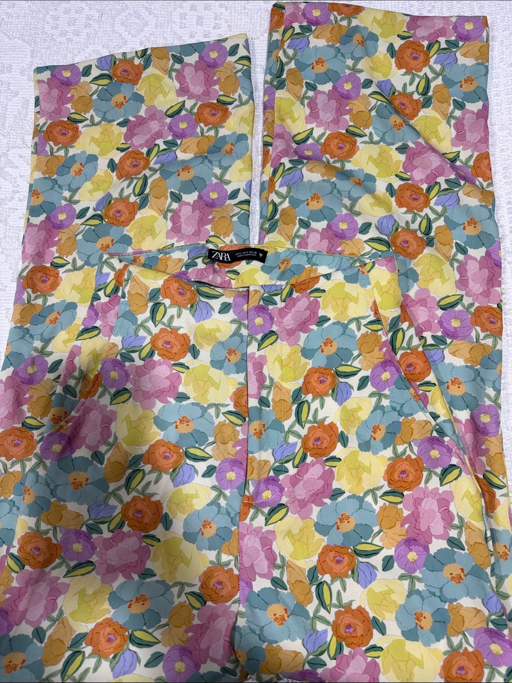 Zara Multicolor Floral Wide-Leg Trousers